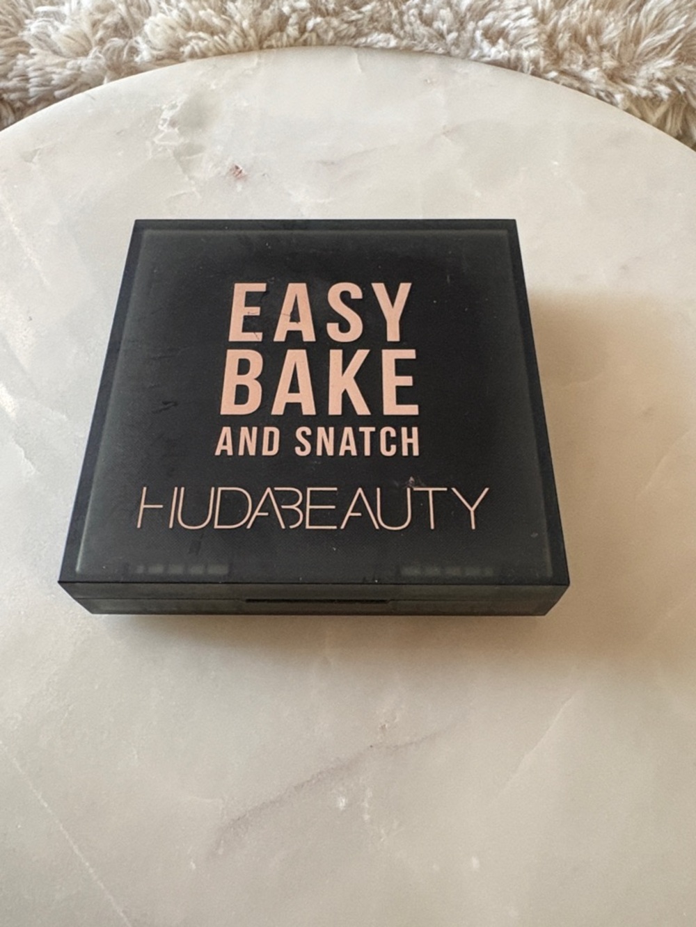 HUDA BEAUTY Easy Bake and Snatch Setting Powder - BLONDIE